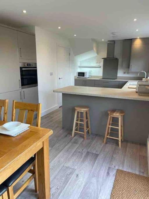 Holiday home Entire 3bed House Close To Westward Ho/ Town *